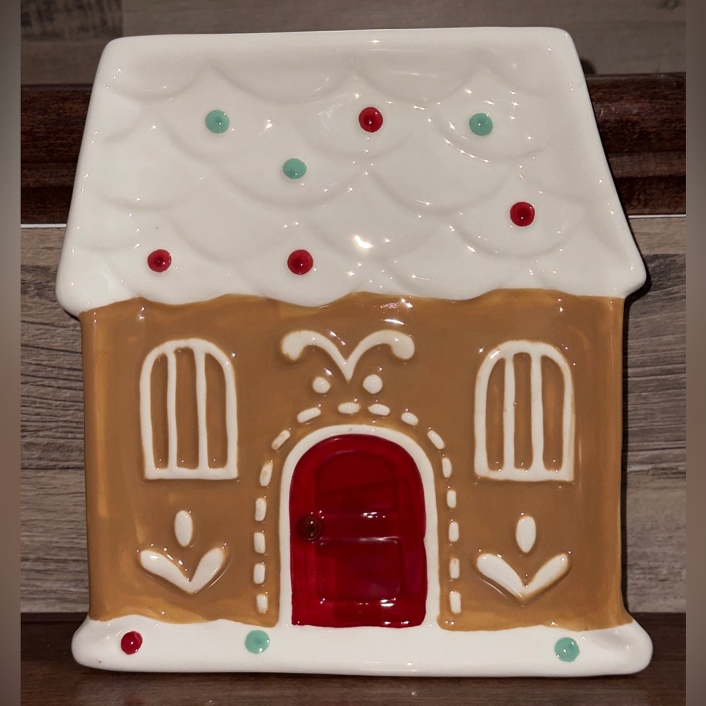 Super Cute 🥰 Gingerbread House 🏠 Food Tray - NEW